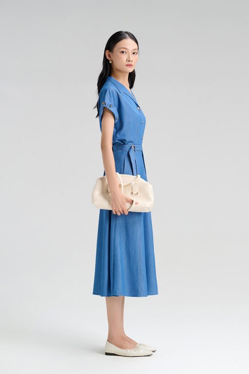 Sơ mi CT tay lật đính cúc, lá cổ cách điệu