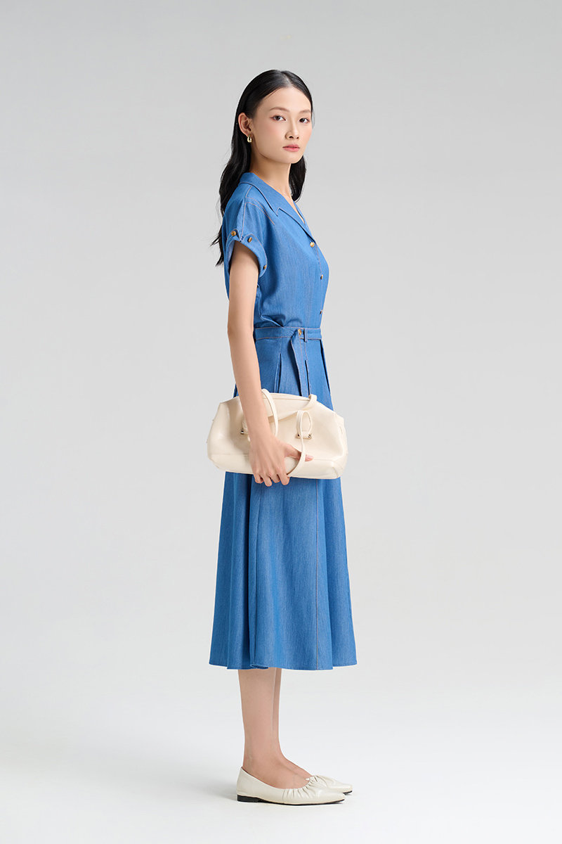 Sơ mi CT tay lật đính cúc, lá cổ cách điệu