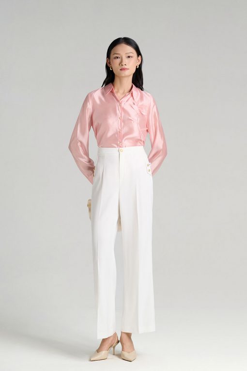 Quần loe ốp bong hông đính cúc