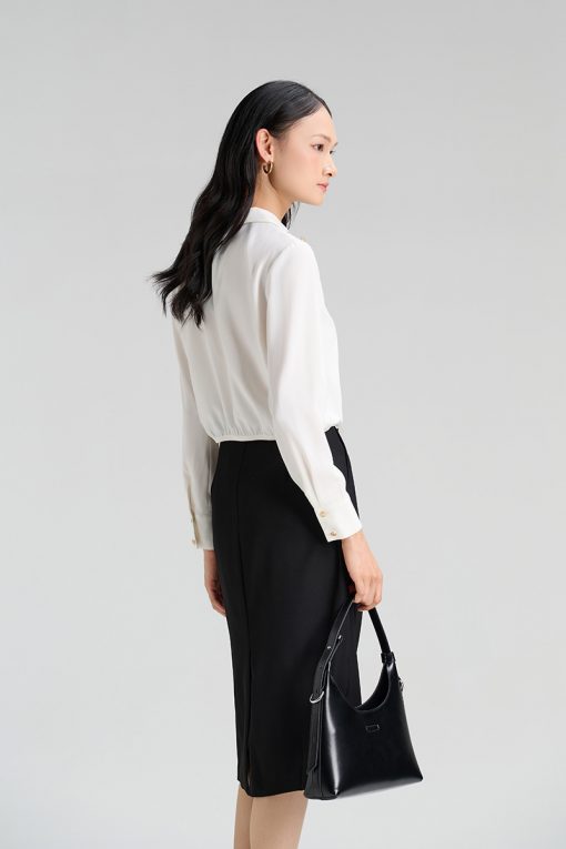 Chân váy suông vát bong giả túi