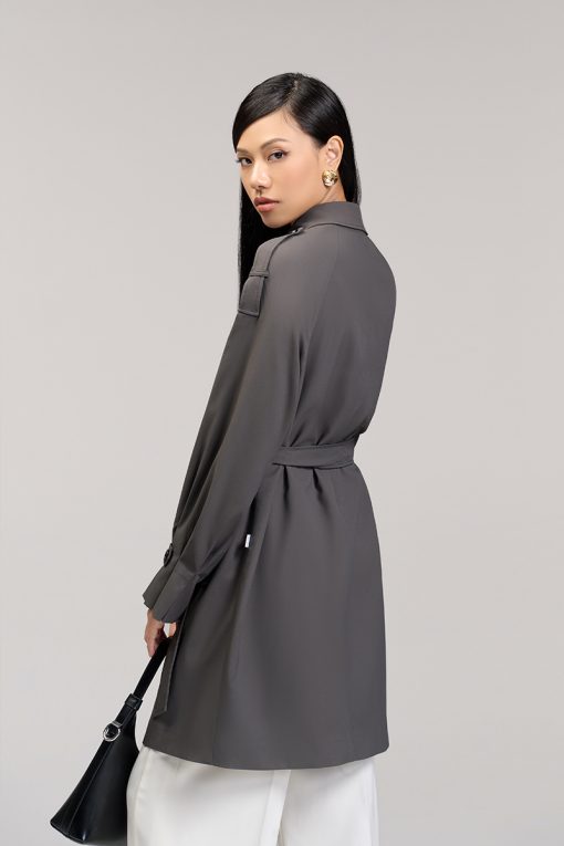 Áo khoác kaki dáng lửng tay raclang eo buộc đai