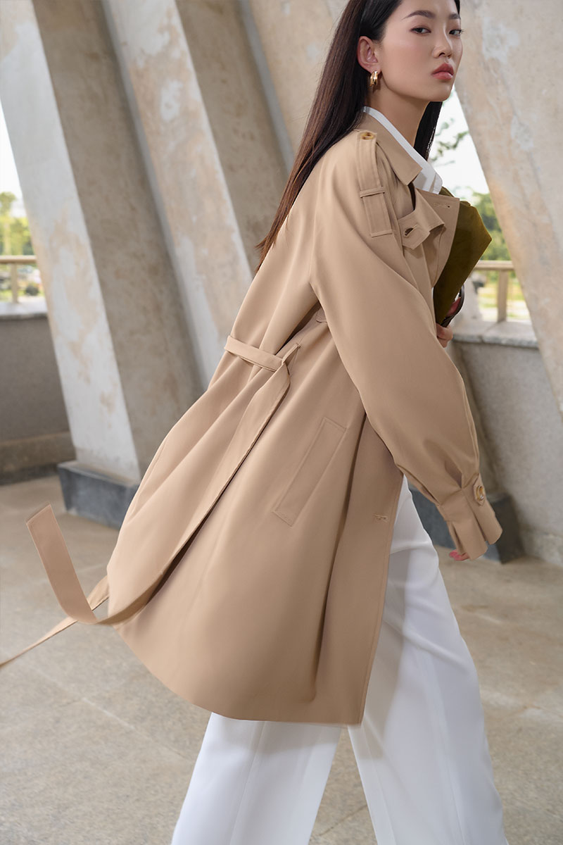 Áo khoác kaki dáng lửng tay raclang eo buộc đai