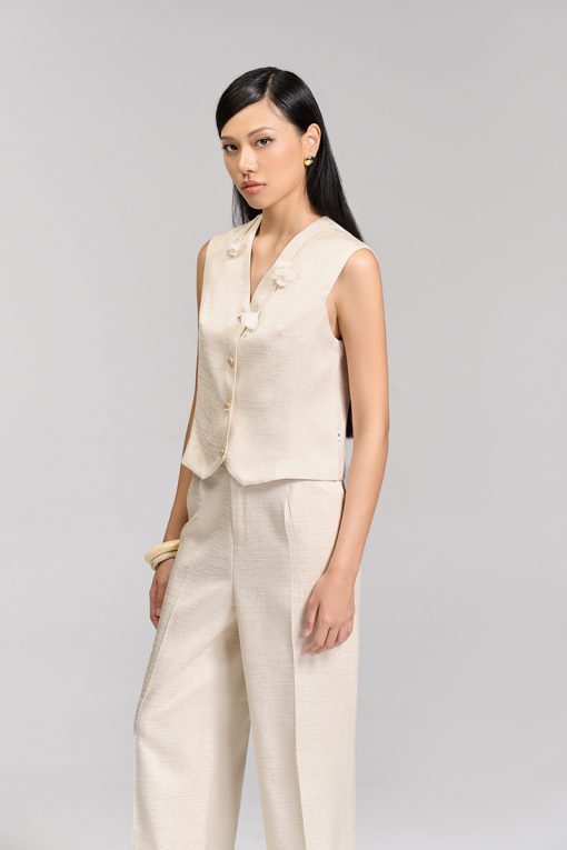 Áo kiểu SN cổ V đính dây hoa