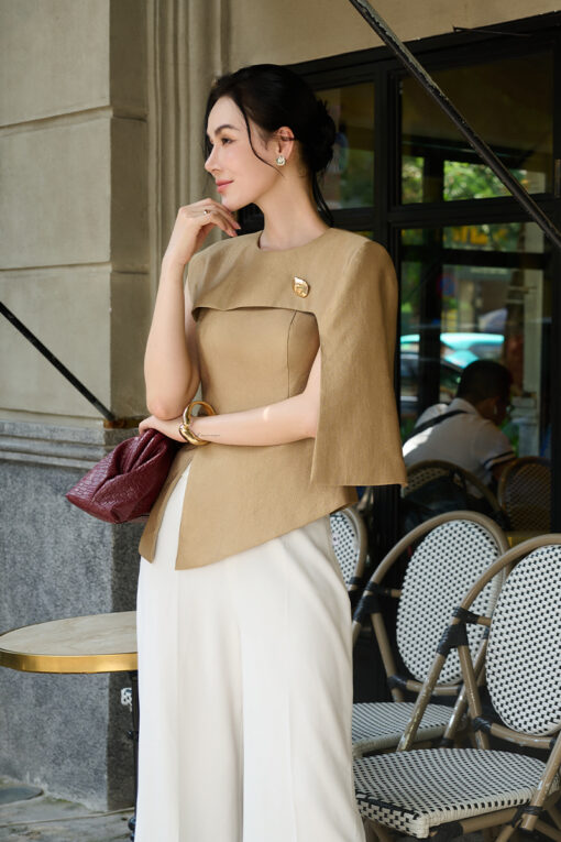 Áo kiểu cộc tay dáng peplum vai rơi lệch