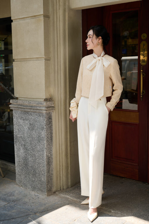 Áo kiểu croptop vạt lệch tay đính cúc