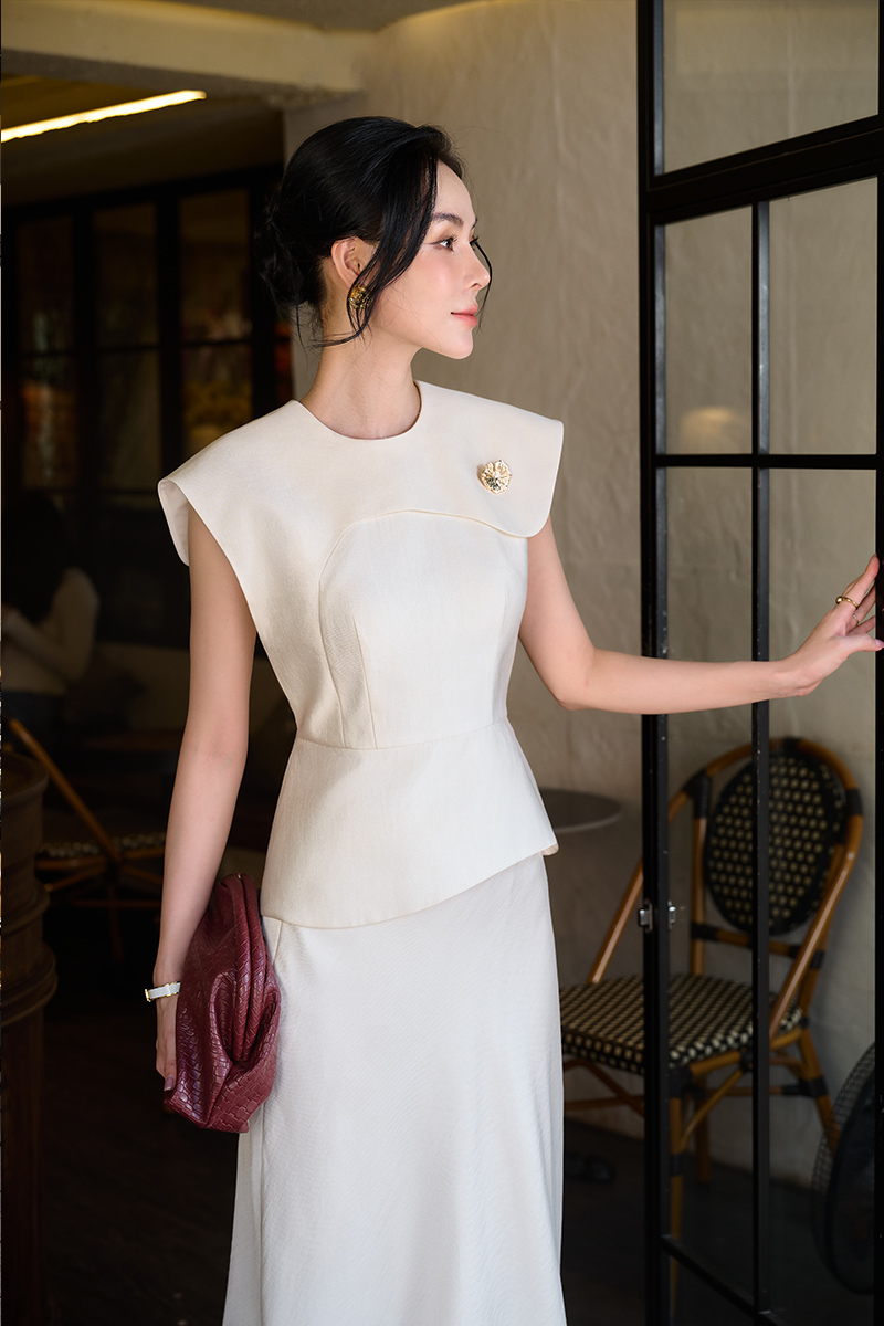 Áo kiểu peplum vai chờm can lệch thân