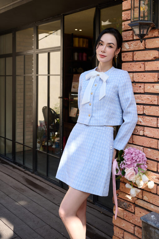 Áo kiểu tweed croptop cổ cài nơ phối