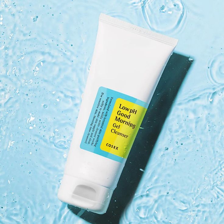 sửa rửa mặt cho da dầu mụn