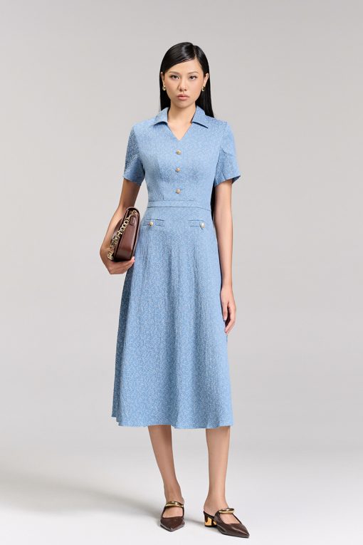 Đầm xoè cổ không chân mở V cá cơi đính cúc