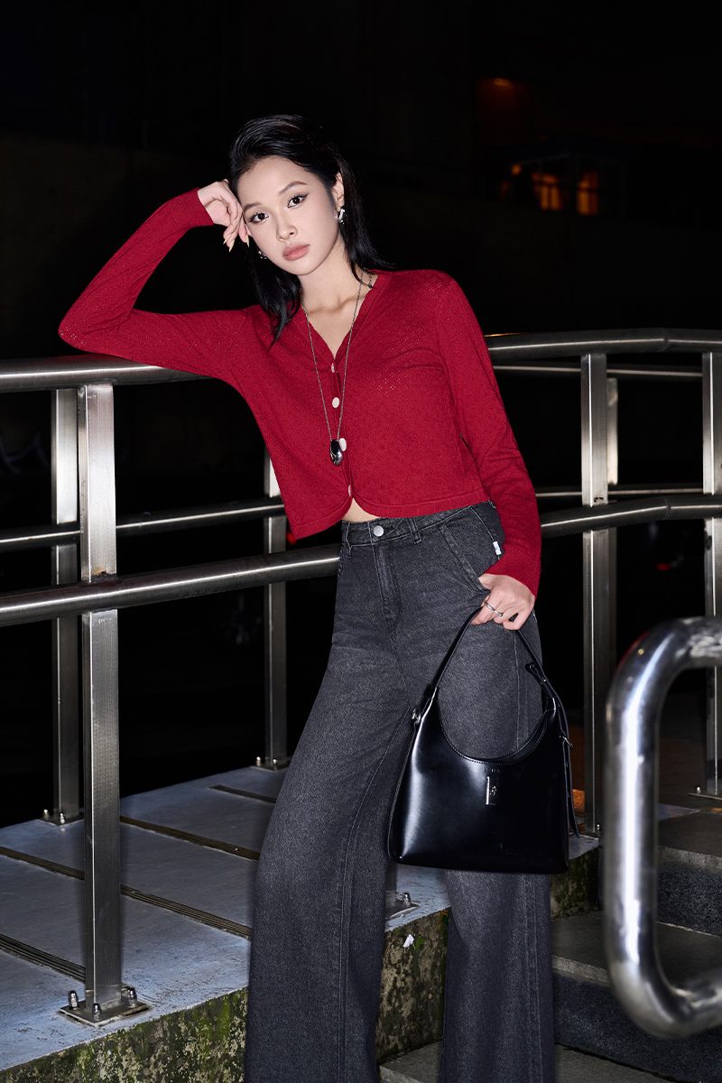 Áo Len DT gấu V cong nẹp cài cúc