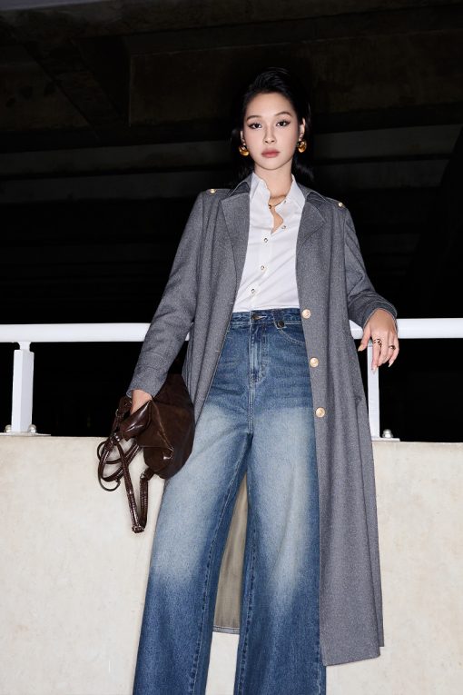 Áo khoác dài cá vai đính cúc kèm đai