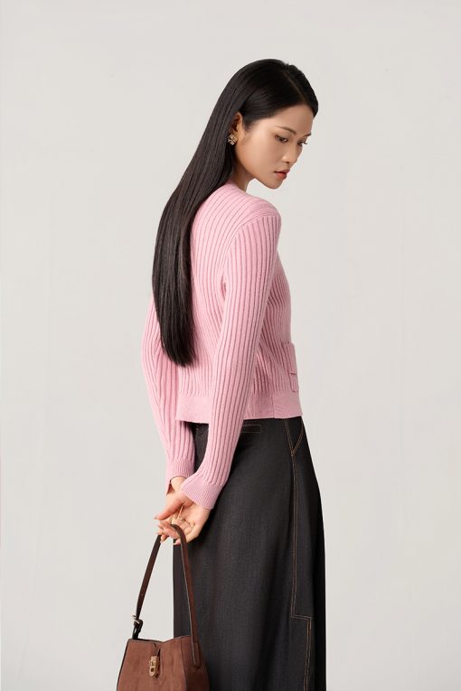 Áo khoác len cổ tròn túi ốp cách điệu