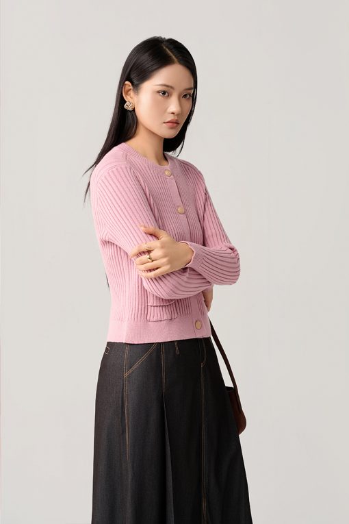 Áo khoác len cổ tròn túi ốp cách điệu