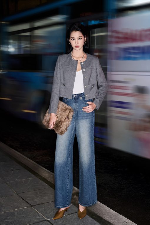 Áo khoác text can nẹp túi ốp