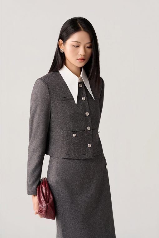 Áo khoác text can nẹp túi ốp