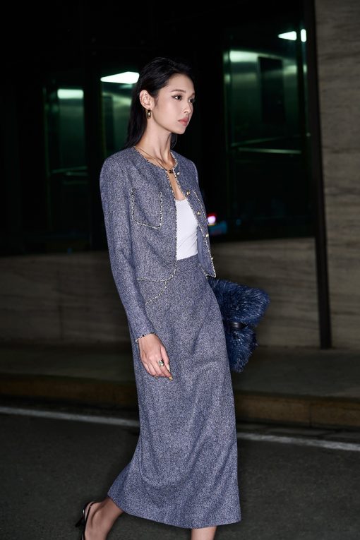 Áo kiểu DT croptop cổ tròn kẹp tua TT