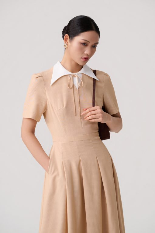 Đầm xoè cổ phối đính nơ