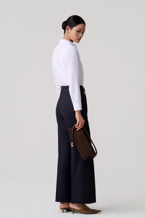 Sơ mi DT modal cổ nhọn, cá vai đính cúc