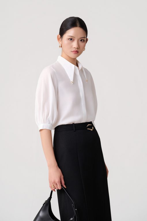 Sơ mi lỡ tay lá cổ nhọn đính cúc