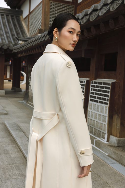 Áo khoác dáng dài bong ngực đính cúc