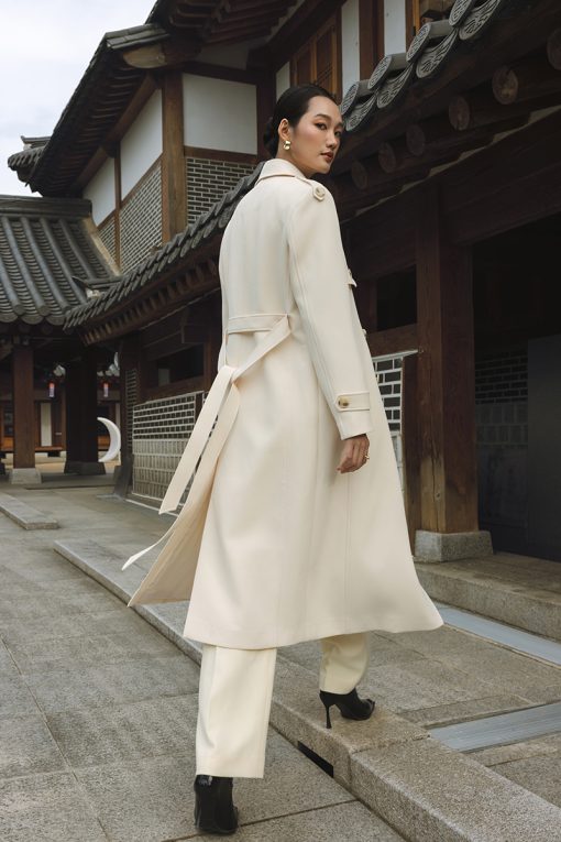 Áo khoác dáng dài bong ngực đính cúc