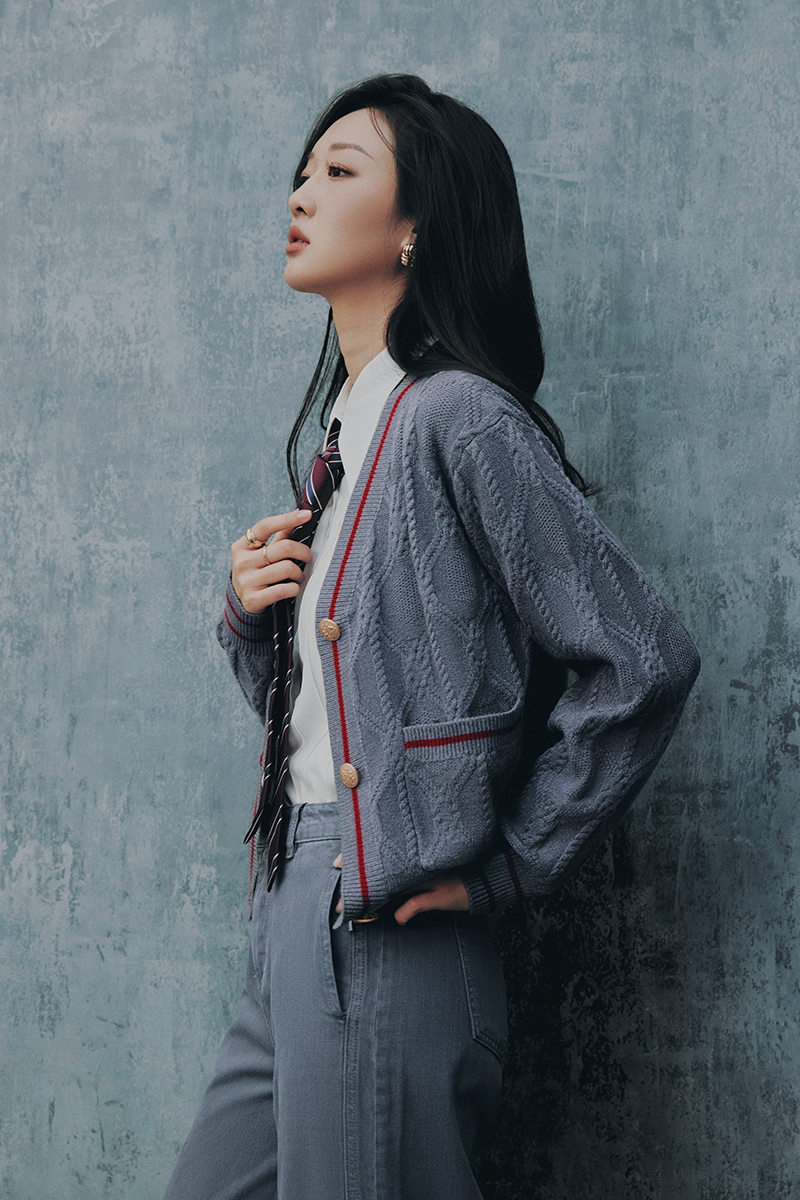 Áo khoác len túi ốp bo phối kẻ