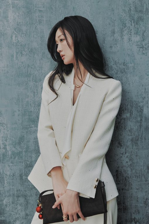 Áo khoác tweed cổ V phối khăn lụa