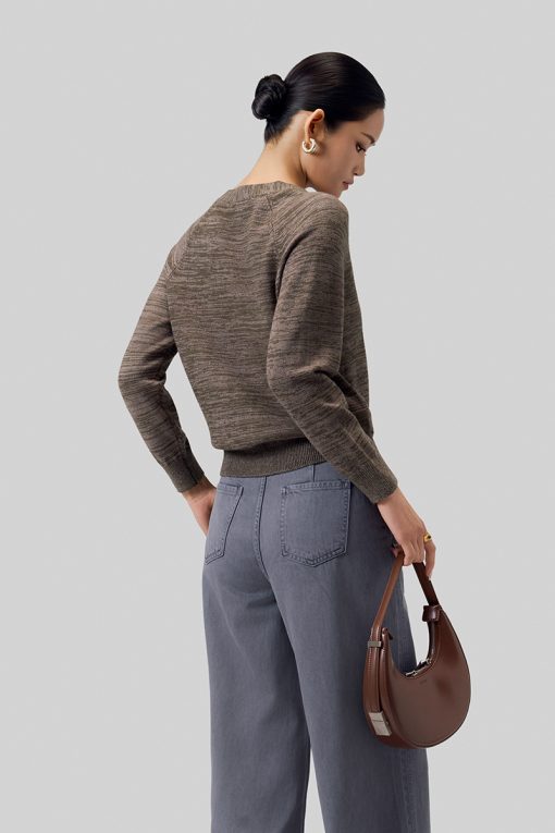 Áo khoác len tay raglan cổ V 5 cúc