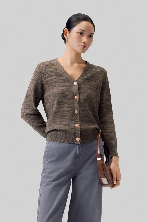 Áo khoác len tay raglan cổ V 5 cúc