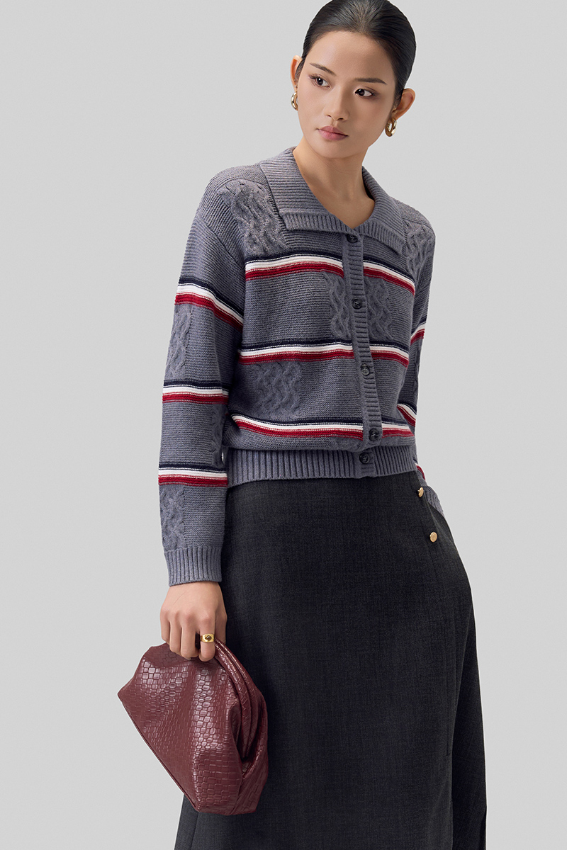 Áo khoác len vặn thừng dệt kẻ ngang