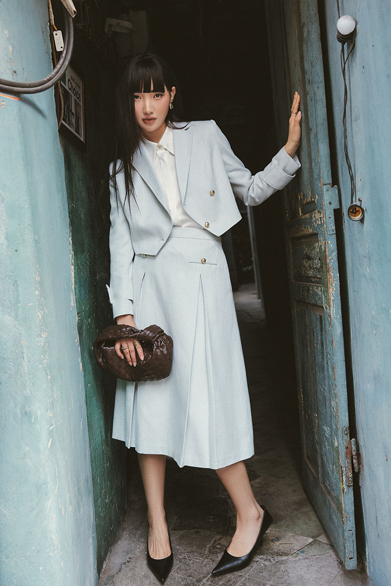 Áo khoác tweed croptop vạt chéo