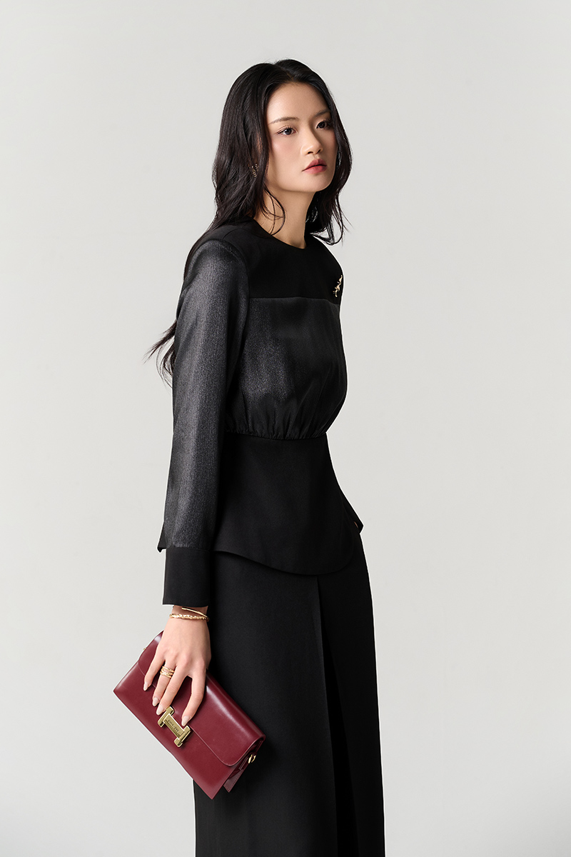 Áo kiểu DT peplum lệch thân phối vải