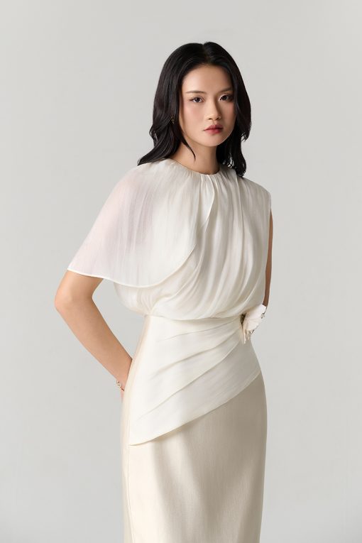 Đầm party phối tơ, xếp sóng cài hoa