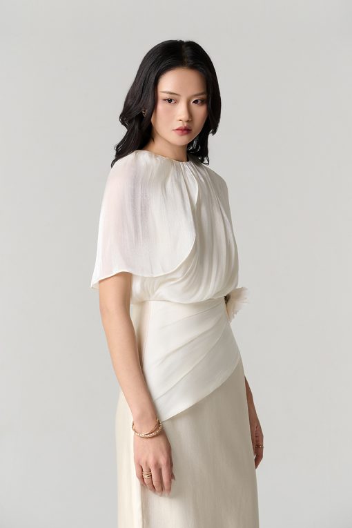 Đầm party phối tơ, xếp sóng cài hoa