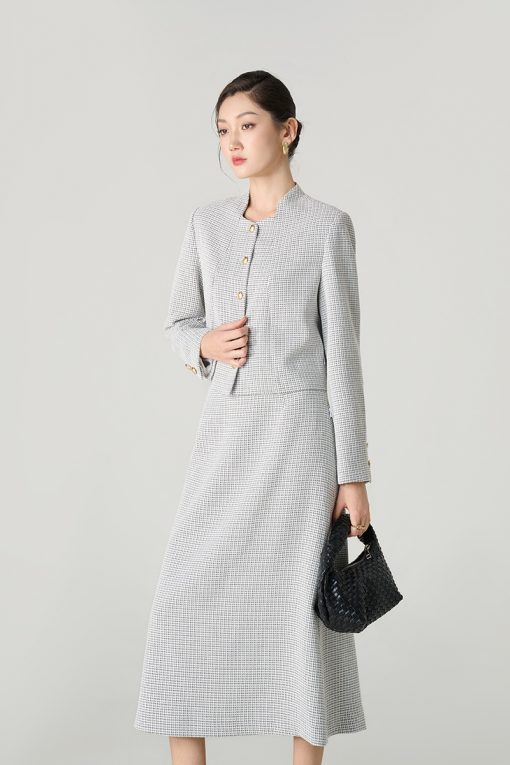 Áo khoác tweed croptop cổ vuông