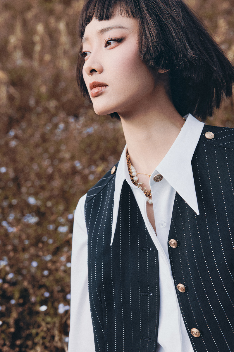 Áo kiểu SN can vai đính cúc