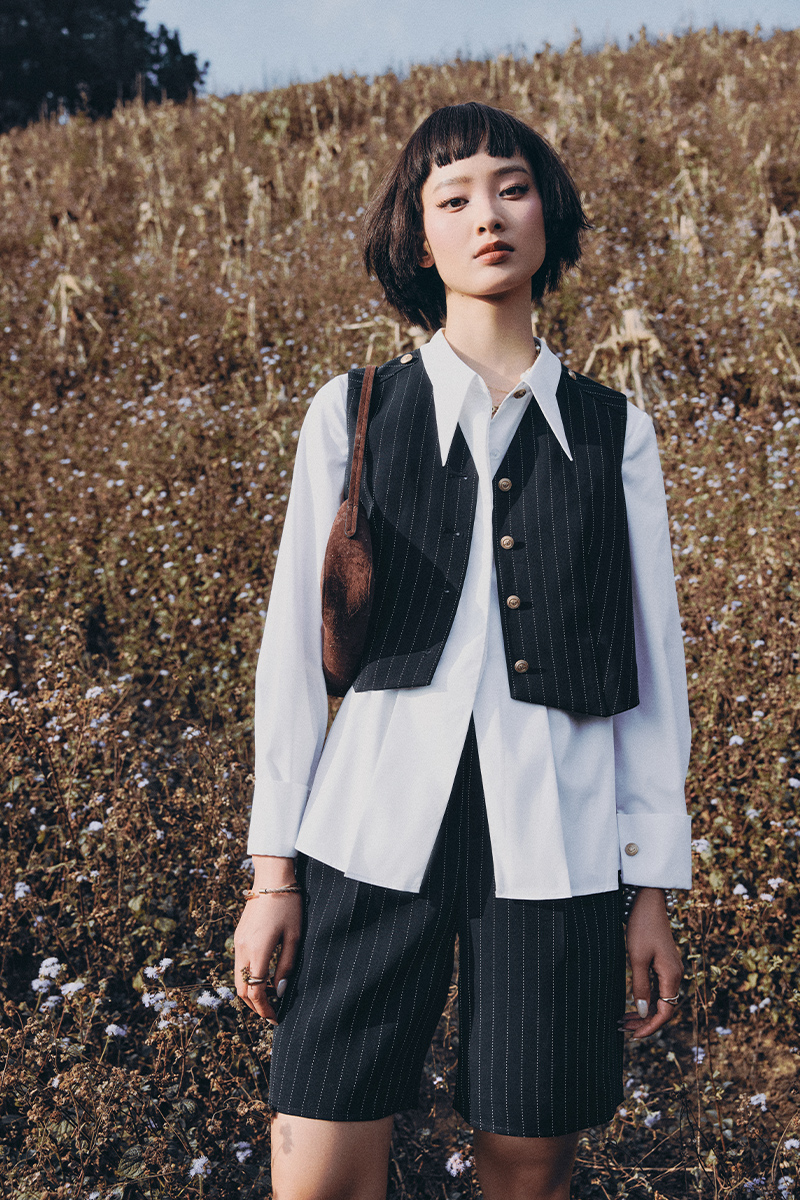 Quần sooc kẻ quai nhê khóa moi