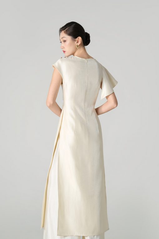 Bộ áo dài vai xếp bèo rủ lệch