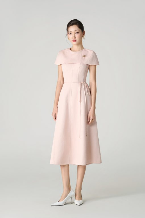 Đầm xoè tay cape can diễu thân kèm dây