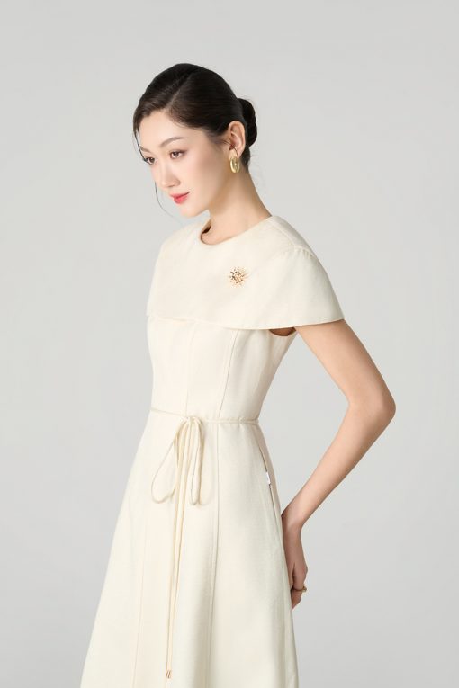 Đầm xoè tay cape can diễu thân kèm dây