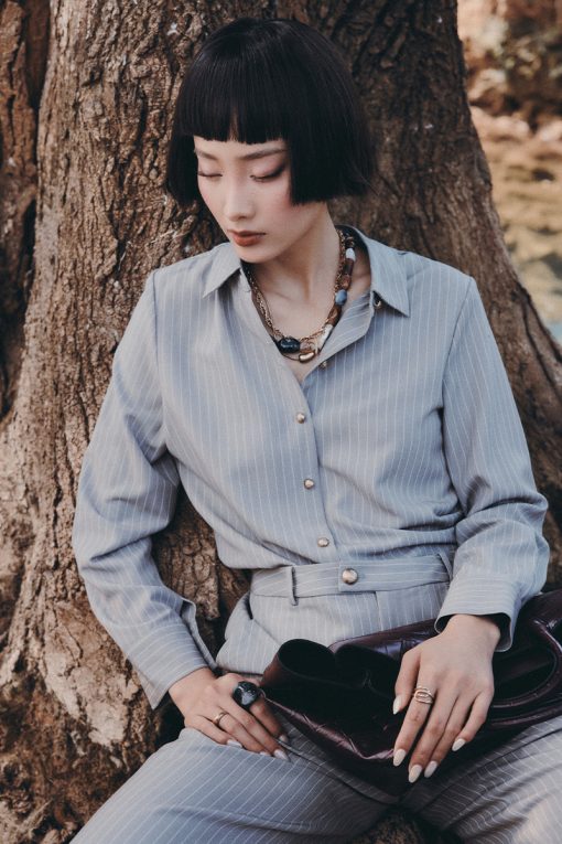 Sơ mi DT kẻ suông kèm cà vạt