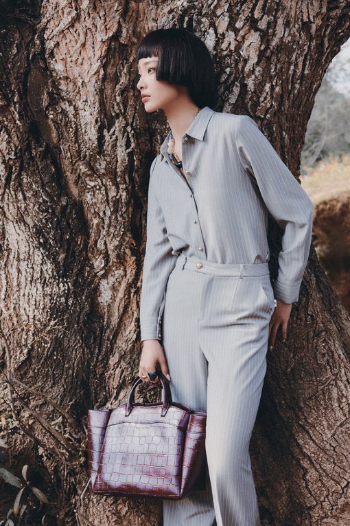 Sơ mi DT kẻ suông kèm cà vạt