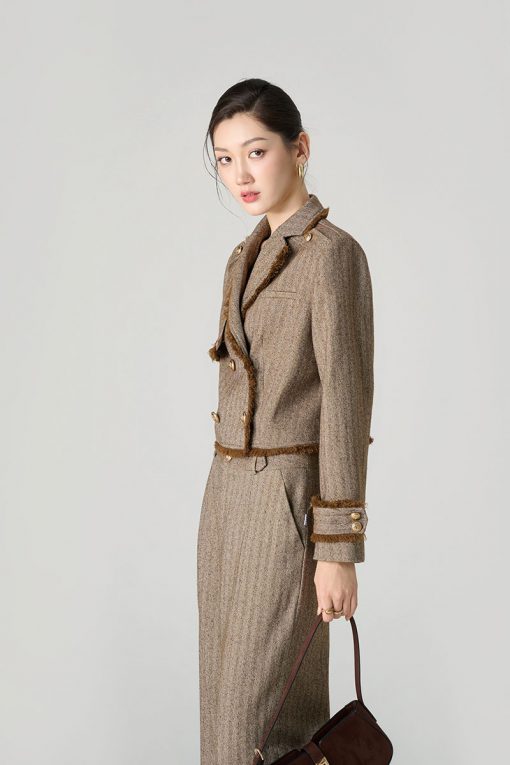 Áo khoác tweed cá vai, rút tua