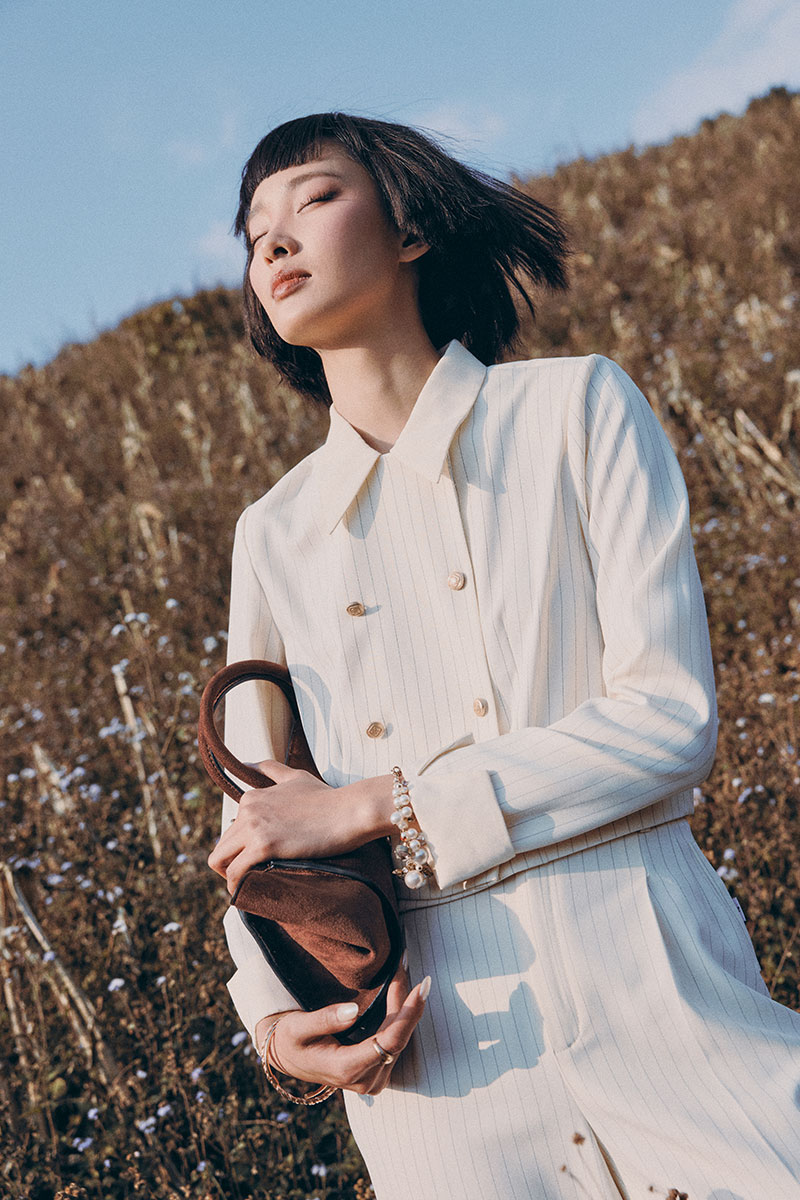 Áo kiểu DT croptop 2 hàng cúc